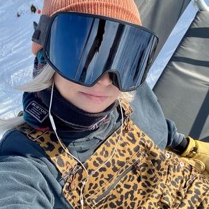 L1 Loretta Snowboard Bibs in Cheetah, Medium